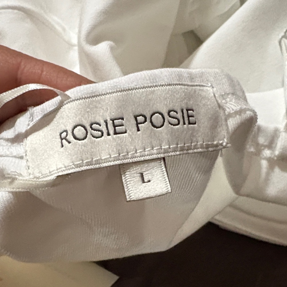 NWT ROSIE POSIE Chic White Ruffled Strap Tank Top - Picture 5 of 9
